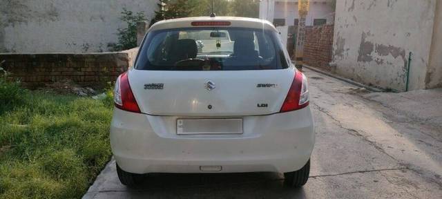 https://images10.gaadi.com/usedcar_image/3458360/original/bee4965e-c546-4ed1-94e5-bf4d3df9770a-VCC_1738152_96_1684513650_8ae06d7a-43a4-4ecc-8f6e-7092bd9966c1.jpg?imwidth=6402