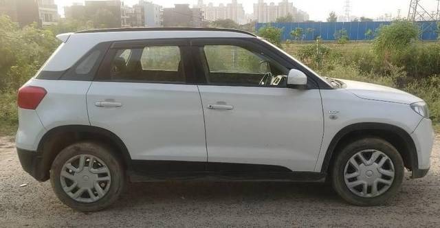 https://images10.gaadi.com/usedcar_image/3458362/original/zz1_crop_img_64797920b567b_1685682464.jpg?imwidth=6401