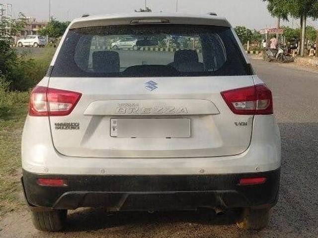 https://images10.gaadi.com/usedcar_image/3458362/original/zz1_crop_img_6479792e7a4bf_1685682478.jpg?imwidth=6402