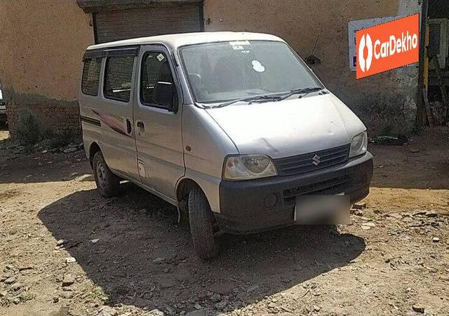 https://images10.gaadi.com/usedcar_image/3458450/original/5224c38b-d465-4dbd-8fda-e4824693aed7-VCC_1738286_116_1684559492_5c9e0d3c-c733-47dc-86ae-b03372ef67ab.jpg?imwidth=6400
