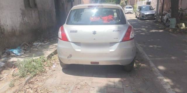 https://images10.gaadi.com/usedcar_image/3458528/original/71bc3c3e-7aad-4307-9374-88d0c20465f0-VCC_1738331_96_1684563673_d93fdbc1-fff8-4a0e-98f9-d5ccebf95e62.jpg?imwidth=6402