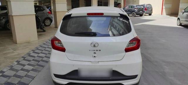 https://images10.gaadi.com/usedcar_image/3458529/original/8aaf4446-6560-4833-9312-3fa4445c6477-VCC_1738307_96_1684561591_19902496-e8e4-4333-81c3-3d93abd20004_fdead32d-c905-4fa4-bfbb-20aa77f4d7d9.jpg?imwidth=6402