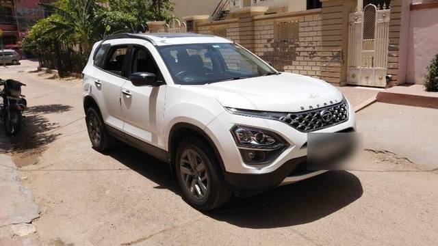 https://images10.gaadi.com/usedcar_image/3458739/original/d632ef2a-de22-4a9f-ba41-810662050429-VCC_1738355_116_1684566541_3ef78b72-62e9-4c17-b9c8-bac1ea49e08c.jpg?imwidth=6400
