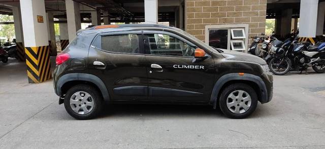 https://images10.gaadi.com/usedcar_image/3458998/original/1dc78ae0-df91-428e-a05d-88eea7c12834-VCC_IMG_1684571492419_1738494_97_1684571629_fed88141-380d-4c8d-a411-49de70a2e288.jpg?imwidth=6401