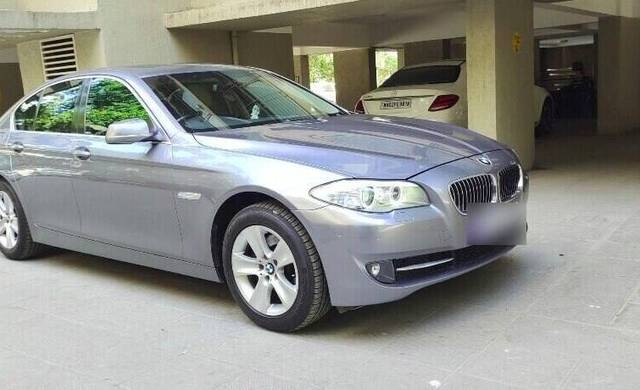 https://images10.gaadi.com/usedcar_image/3459004/original/c1db1251-2b69-428e-a11c-a7587512edbe-VCC_1738472_116_1684574077_5936f725-f422-4bab-8cae-3b1ddaed9754.jpg?imwidth=6400