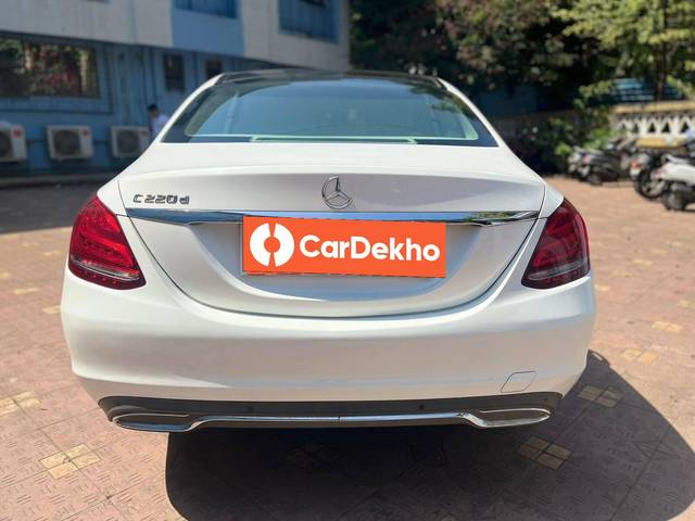 https://images10.gaadi.com/usedcar_image/3459087/original/usedcar_2_42001685184279_1685184285_9d3e8356-37e0-4b88-8f7a-53cafc075368_dddd0745-7166-4d5d-9a9c-1448972f5402.jpeg?imwidth=6401