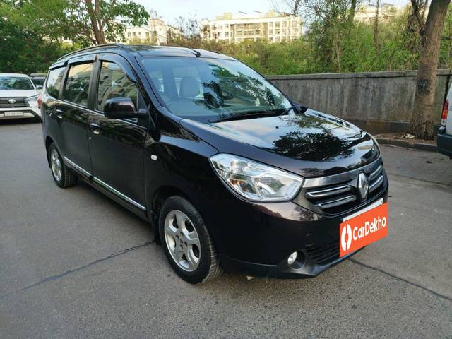https://images10.gaadi.com/usedcar_image/3459305/original/used_car_2781031_1685196474_c229cb8c-e740-40d1-a492-d781188301d8.jpg?imwidth=6400