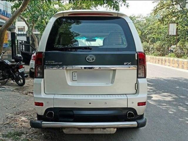 https://images10.gaadi.com/usedcar_image/3459507/original/zz1_crop_img_64787db125fa1_1685618097.jpg?imwidth=6401