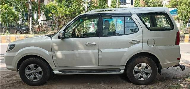 https://images10.gaadi.com/usedcar_image/3459507/original/zz1_crop_img_64787db82c464_1685618104.jpg?imwidth=6402