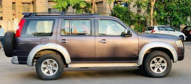 https://images10.gaadi.com/usedcar_image/3459513/original/zz1_crop_img_64771acbee840_1685527243.jpg?imwidth=6401