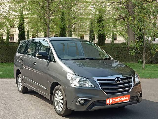 https://images10.gaadi.com/usedcar_image/3459589/original/used_car_2781212_1685258883_c234aa9a-888c-482c-b8da-3d7497934a57_ab5aa134-dd06-4636-bd48-bc994f8bc92d.jpg?imwidth=6400