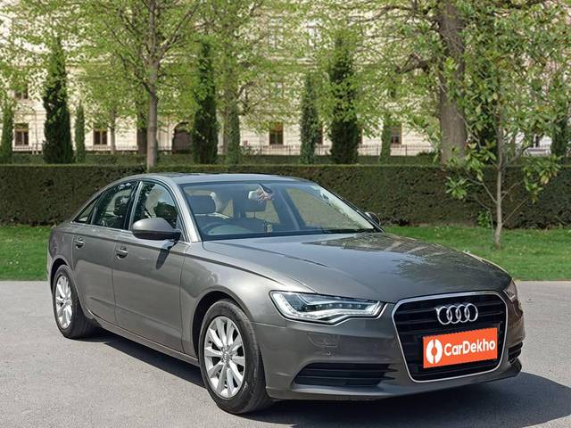 https://images10.gaadi.com/usedcar_image/3459641/original/used_car_2781254_1685261358_88017a7c-b806-40fd-978a-dcf4fa7cf544.jpg?imwidth=6400