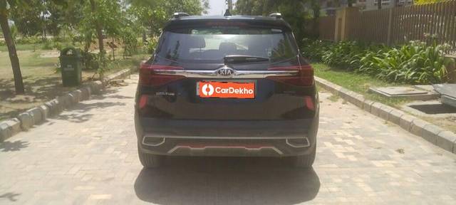 https://images10.gaadi.com/usedcar_image/3459653/original/e75fd3ab-1ac1-404c-8833-45a340dbb8f5-VCC_1738851_96_1684654067_cecba4b4-b32c-4cb0-a4bb-5a3f873c02c3_977c98b2-ed25-4676-80ad-d42d639f07b0.jpg?imwidth=6402