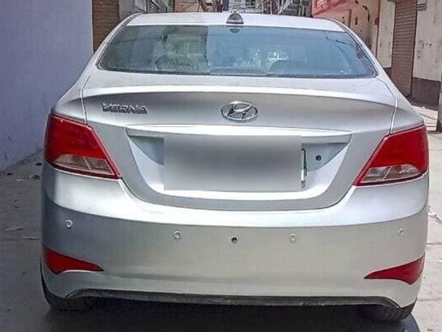https://images10.gaadi.com/usedcar_image/3459666/original/zz1_crop_img_647721e4b76f6_1685529060.jpg?imwidth=6402