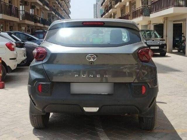https://images10.gaadi.com/usedcar_image/3459737/original/zz1_crop_img_64747ff4cde5e_1685356532.jpg?imwidth=6402