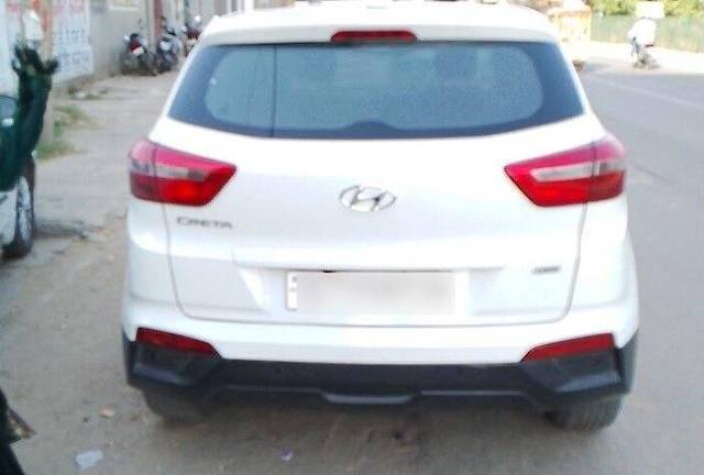 https://images10.gaadi.com/usedcar_image/3459880/original/fc3d19e3-3ec6-408e-81ed-4b97a2badfa5-VCC_1738950_96_1684673006_b1b73a25-2432-4177-8848-5ceb81a5b261.jpg?imwidth=6400