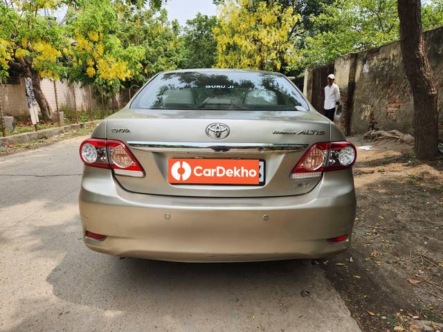 https://images10.gaadi.com/usedcar_image/3459935/original/used_car_2781473_1685291492_961707af-4924-492f-be85-56fd8dbf3321.jpg?imwidth=6402