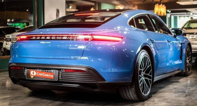 https://images10.gaadi.com/usedcar_image/3459992/original/zz1_crop_img_6475d4a99d7e2_1685443753.jpg?imwidth=6402
