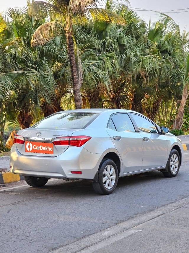 https://images10.gaadi.com/usedcar_image/3460107/original/usedcar_b4a5c21d_c8d4_4716_96f4_b85f30c7a74c_2781584_1685709355_79749319-7d7f-432a-94e6-d39f87317055.jpg?imwidth=6401