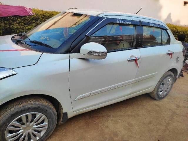 https://images10.gaadi.com/usedcar_image/3460604/original/cb00858c-2498-4d53-8126-b56a26f399ee_ed7a613d-5b73-4100-ac6d-fb7c358058c8.jpg?imwidth=6401