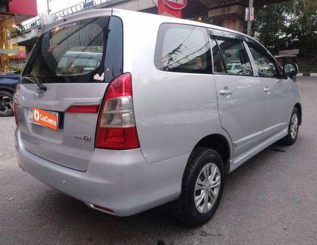 https://images10.gaadi.com/usedcar_image/3460610/original/used_car_2782005_1685357741_5eb69f9a-5a52-4f4e-ae3b-f4b919c423ae.jpg?imwidth=6402