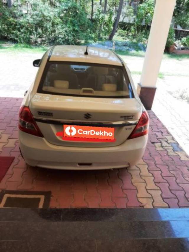 https://images10.gaadi.com/usedcar_image/3460905/original/62ae64af-1c7d-418d-98e7-c88b89e067fc_725cf579-2768-4e52-8c63-506d588677bc.jpg?imwidth=6401
