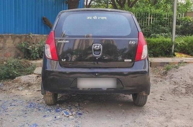 https://images10.gaadi.com/usedcar_image/3460932/original/6884e3ad-bd6b-4567-ae3e-d95e57e7cd07-VCC_1739115_96_1684757667_eff15dc9-daec-4488-bcb5-e4b0513a57cc.jpg?imwidth=6402