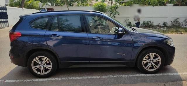 https://images10.gaadi.com/usedcar_image/3460933/original/z_blur_img_647da5e210c7f_1685956066.jpg?imwidth=6401