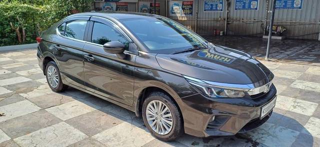 https://images10.gaadi.com/usedcar_image/3460963/original/d80ed2ec-dc14-4926-b9a5-0bd8e274fb12_46334a65-c7bf-4ec4-bd99-3881af553dcf.jpg?imwidth=6400