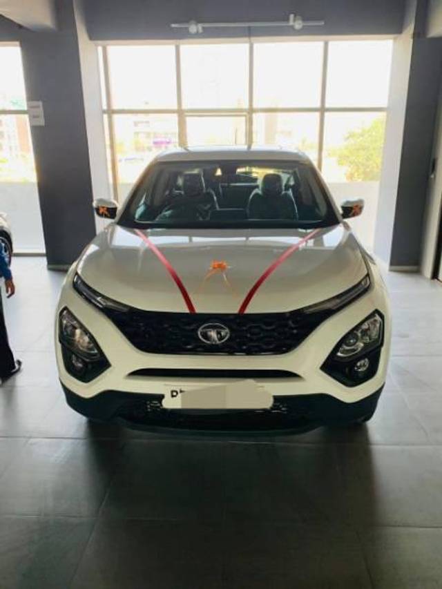 https://images10.gaadi.com/usedcar_image/3461064/original/6691026e-1d70-4646-b3ac-1045e6fbcc42_402b44ea-c752-40ee-a359-f79597c34128.jpg?imwidth=6402