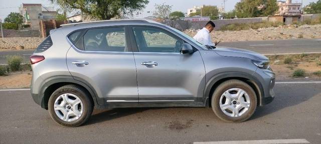 https://images10.gaadi.com/usedcar_image/3461097/original/8f7551ce-2584-49b3-908f-171e7c83bf71-VCC_IMG_1684758209949_1739267_97_1684758489_9e9c8bf7-ab22-4945-b34e-4d2d8ca93baf_00f24be3-f032-43c1-ba96-3c87c2edd3b4.jpg?imwidth=6401