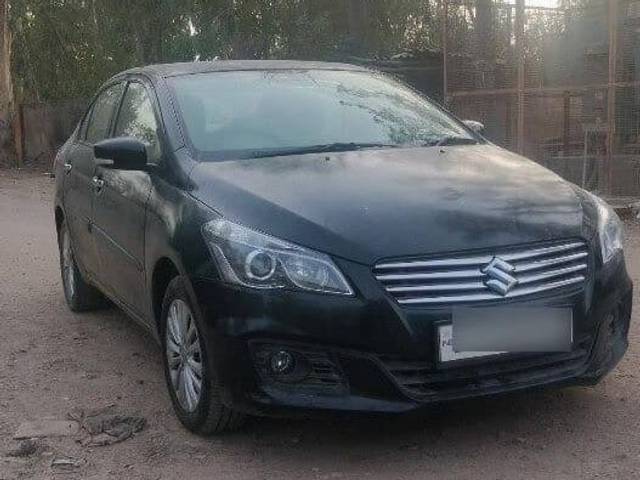 https://images10.gaadi.com/usedcar_image/3461099/original/zz1_crop_img_6476f161b3b7a_1685516641.jpg?imwidth=6400