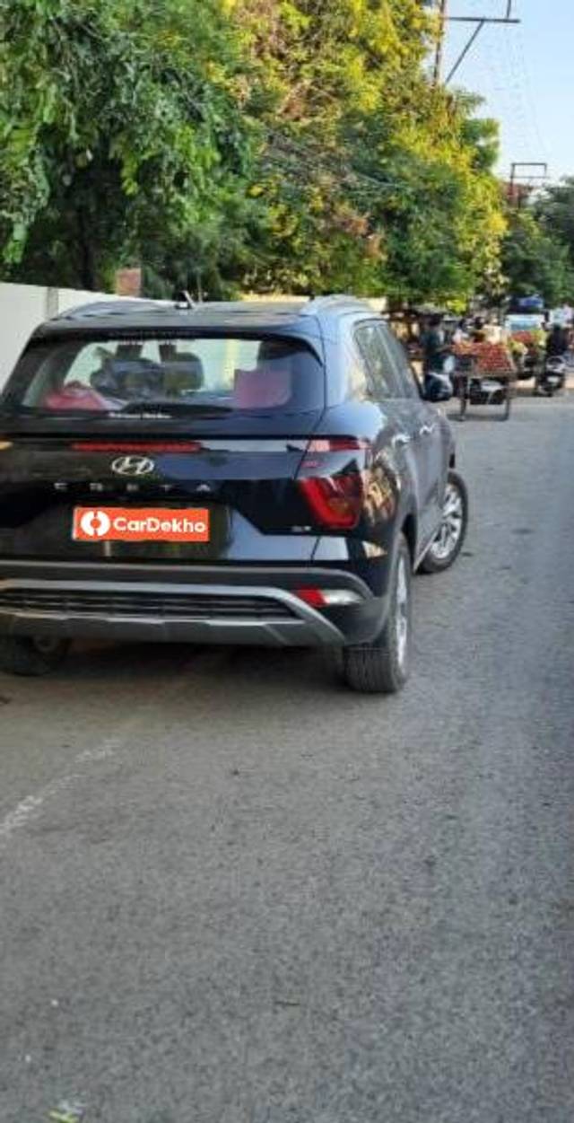 https://images10.gaadi.com/usedcar_image/3461104/original/8e0c6bd7-acbf-4661-a405-d628c91db01c_8724eac0-08e4-4c0a-a42c-05d07f67a69d.jpg?imwidth=6400
