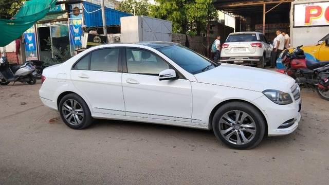 https://images10.gaadi.com/usedcar_image/3461113/original/a6205a8e-240e-40aa-8857-9c3313f2212d-VCC_IMG_1684759915834_1739278_97_1684760132_95ab4086-09c6-47f3-a126-10d41f29ab44.jpg?imwidth=6401