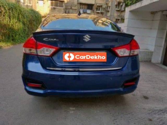 https://images10.gaadi.com/usedcar_image/3461134/original/d6decdec-82f1-42c6-ac6e-d3f59ebeeb0c_b9646412-3602-45b3-a8c3-36e1f9c079d5.jpeg?imwidth=6400