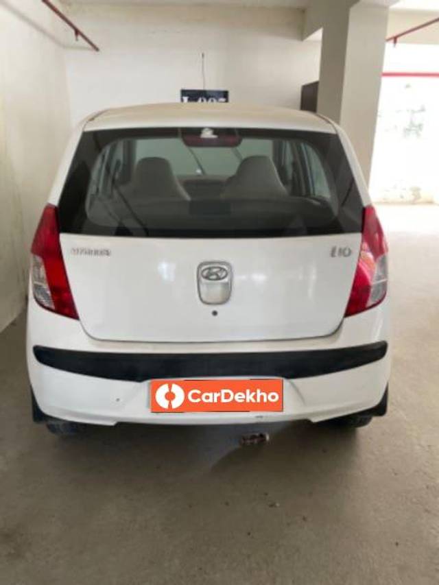 https://images10.gaadi.com/usedcar_image/3461170/original/8c7864d5-dafb-4c31-9f82-ce367c0228c2_74487727-4e85-4f6b-921f-ea986e031dde.jpg?imwidth=6400