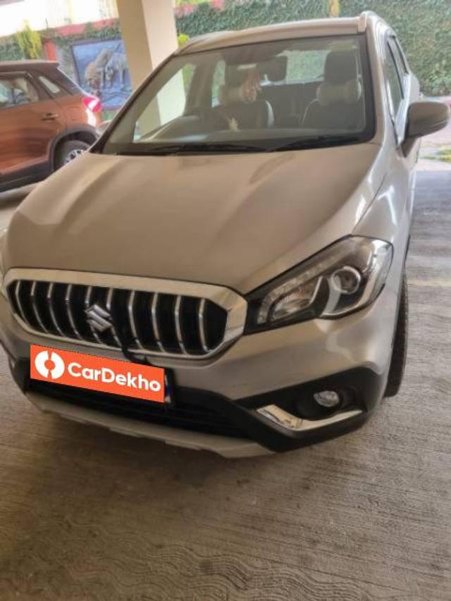 https://images10.gaadi.com/usedcar_image/3461187/original/be4ba03f-b229-465b-b47c-3edda73fbab2_4bc8f0c5-226f-4729-a563-4bc0ceb1c914.jpeg?imwidth=6401