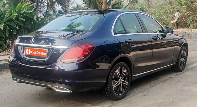 https://images10.gaadi.com/usedcar_image/3461201/original/usedcar_img_20230131_wa0059_2782407_1685445330_b213c3f9-3848-4930-ae7f-debcc5d254c5.jpg?imwidth=6402