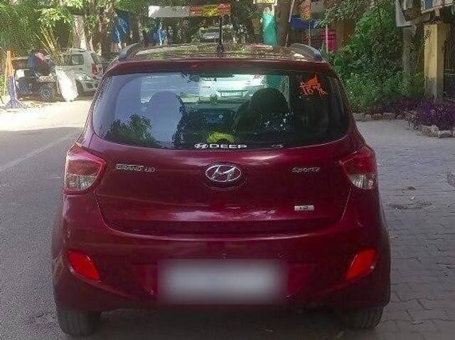 https://images10.gaadi.com/usedcar_image/3461208/original/zz1_crop_img_6475992ab33de_1685428522.jpg?imwidth=6402
