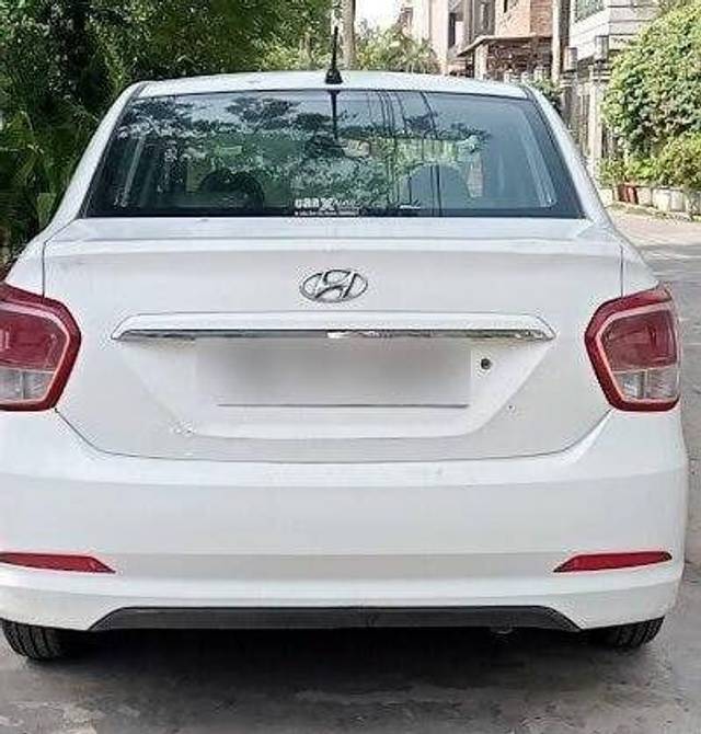 https://images10.gaadi.com/usedcar_image/3461210/original/zz1_crop_img_647593c9da763_1685427145.jpg?imwidth=6402