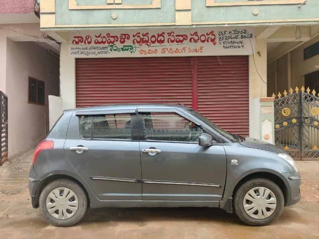 https://images10.gaadi.com/usedcar_image/3461406/original/05f86d07-16cc-4b63-ab46-aefa855e58e4_f86f9e13-7c88-4c69-b1ae-06665427c36e.jpg?imwidth=6400