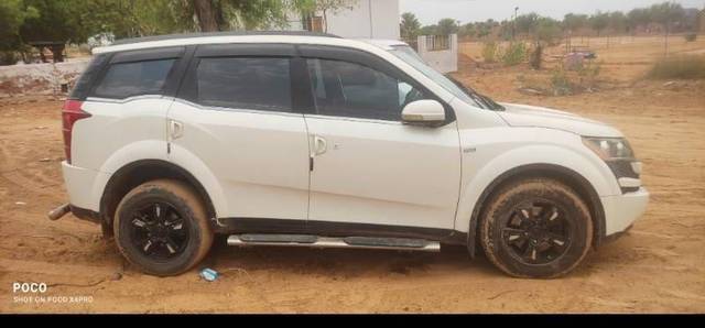 https://images10.gaadi.com/usedcar_image/3461413/original/4566ed89-bb6a-4a41-85d7-3748c6b14165_c3df356a-8869-45ba-8d79-0ff0cdcef2e8.jpg?imwidth=6400