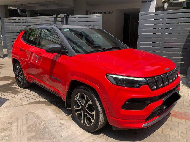 https://images10.gaadi.com/usedcar_image/3461656/original/used_car_2782811_1685599160_3f7c6b9f-a699-419c-9c0c-3d7a4402892c.jpg?imwidth=6400