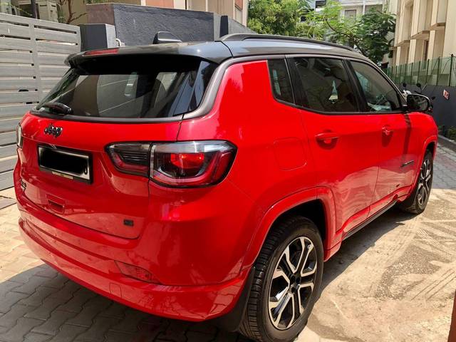 https://images10.gaadi.com/usedcar_image/3461656/original/used_car_2782811_1685599165_3f7c6b9f-a699-419c-9c0c-3d7a4402892c.jpg?imwidth=6401