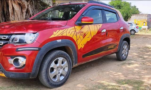 https://images10.gaadi.com/usedcar_image/3461727/original/1af60675-f65a-45c6-bd0c-145281c62ece-cover_image-20230410125458_469e9767-7c28-40f6-a6eb-a05176124af2.jpg?imwidth=6400