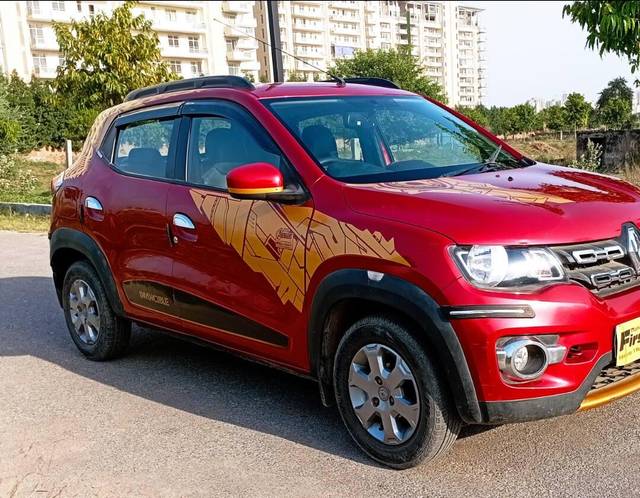 Renault KWID 1.0 RXT 02 Anniversary Edition Renault KWID 1.0 RXT 02 Anniversary Edition