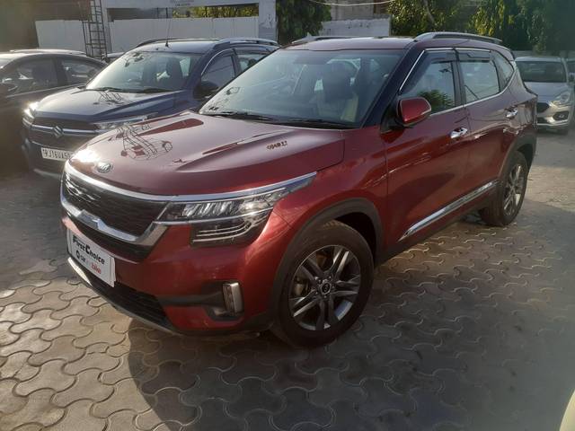 https://images10.gaadi.com/usedcar_image/3461746/original/84838980-ae96-44e2-9d89-f4830ecba7a4-cover_image-20230516164217_36a54d4f-76f9-47d6-ae79-884b56670f95.jpg?imwidth=6400