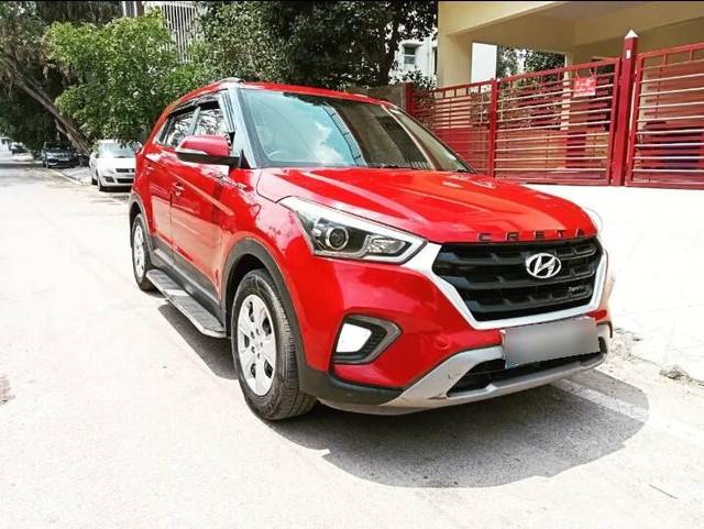 https://images10.gaadi.com/usedcar_image/3461751/original/4721358e-c6a2-42c9-8526-d8525463508a-front_right_view-20230418142036_5a758440-7596-46cf-82e1-830fcd5a8dda.jpg?imwidth=6400