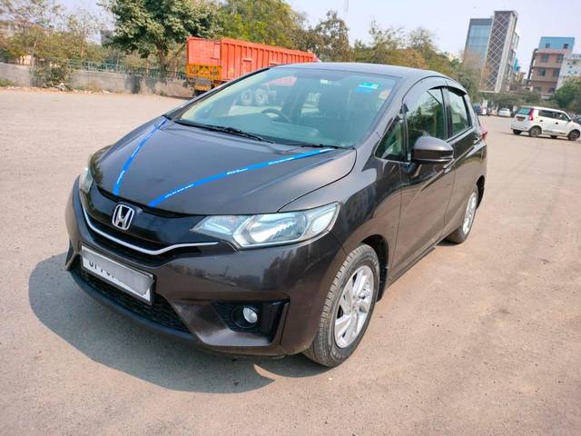 https://images10.gaadi.com/usedcar_image/3461777/original/3769a86e-e758-4d9e-8f52-344eb88aff81-cover_image-20230314151825_a3fc608a-d0d9-4154-9e96-92121f34ac9c.jpeg?imwidth=6400