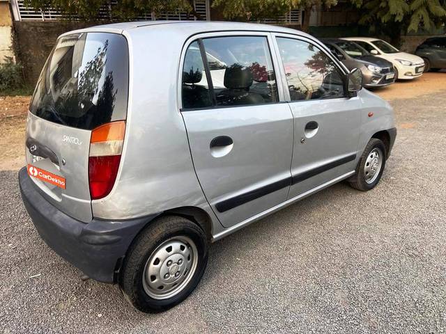 https://images10.gaadi.com/usedcar_image/3461851/original/usedcar_img_20230208_wa0065_7201685440153_1685440164_36fe179f-289b-4dca-8681-eebe21a3998c.jpg?imwidth=6402